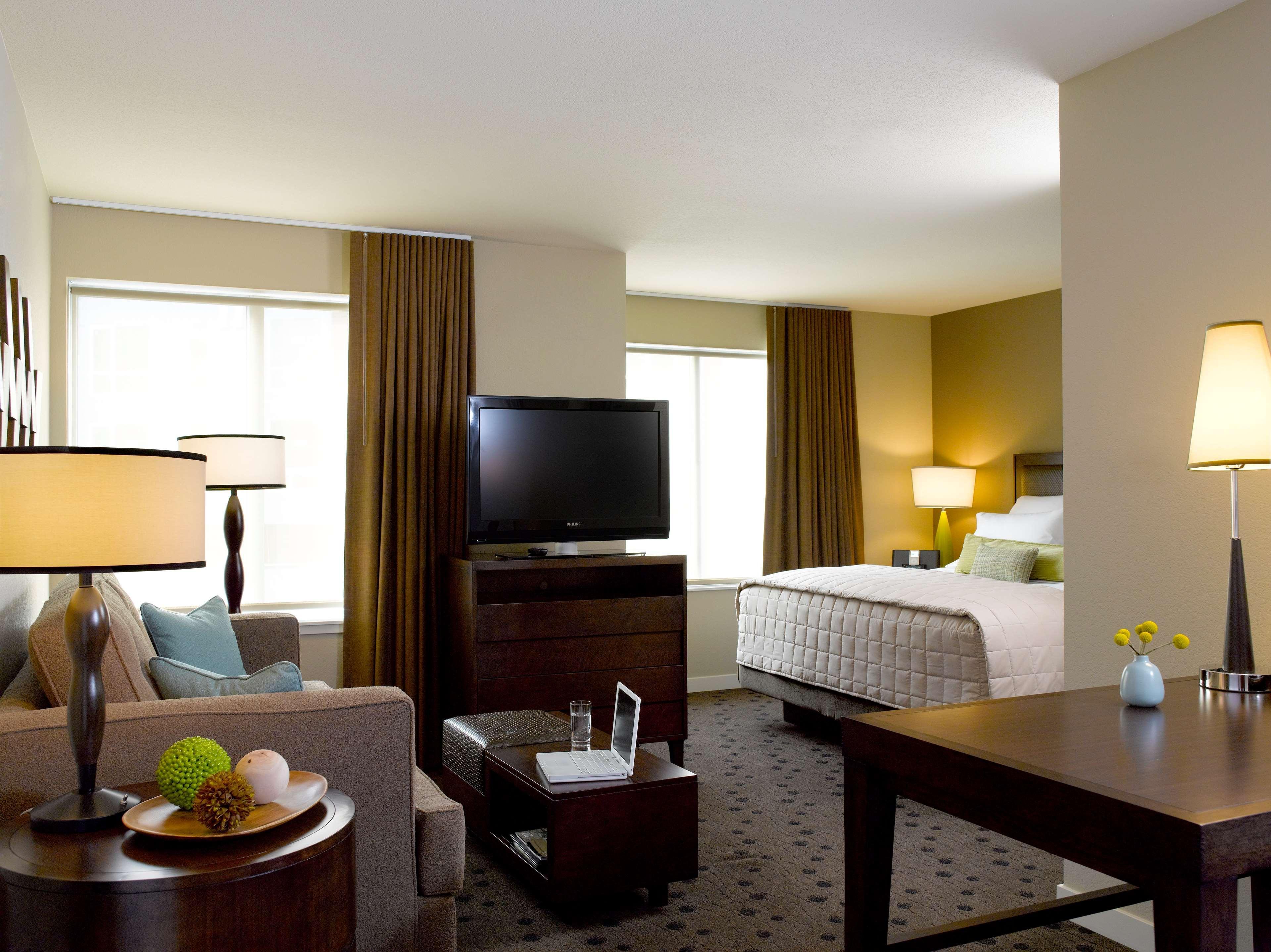 Hyatt House Seattle/Redmond Hotel Room photo
