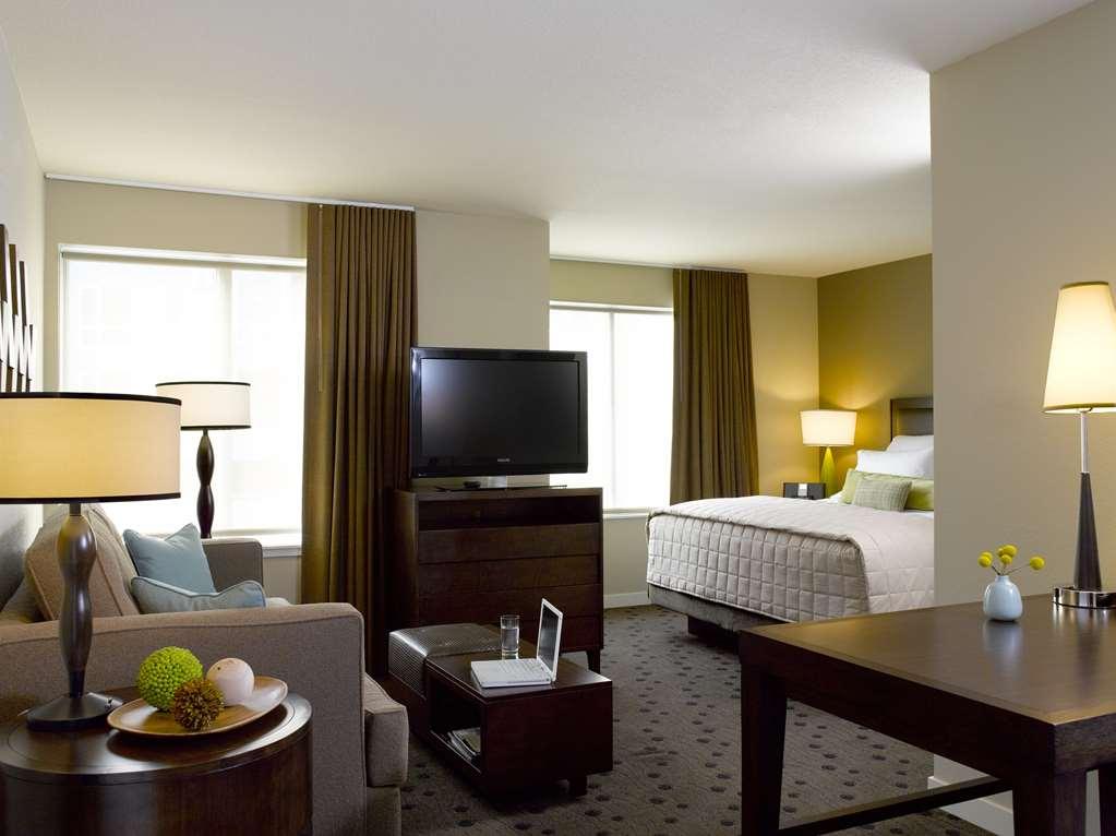 Hyatt House Seattle/Redmond Hotel Room photo